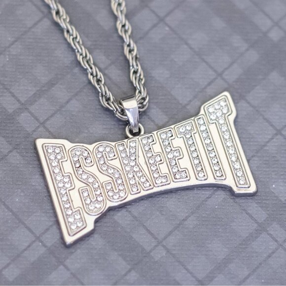 24 inch, Vintage Esskeetit Pendant Silver Tone Necklace, G48 - Picture 1 of 3